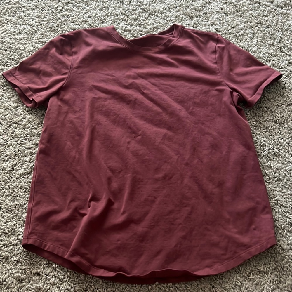 lululemon love crew size 6 maroon red color